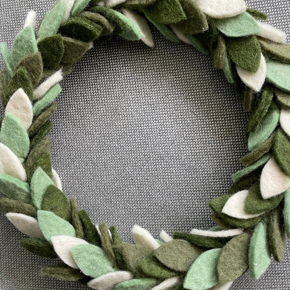 Wreath (Home décor) - Picture 2 of 4